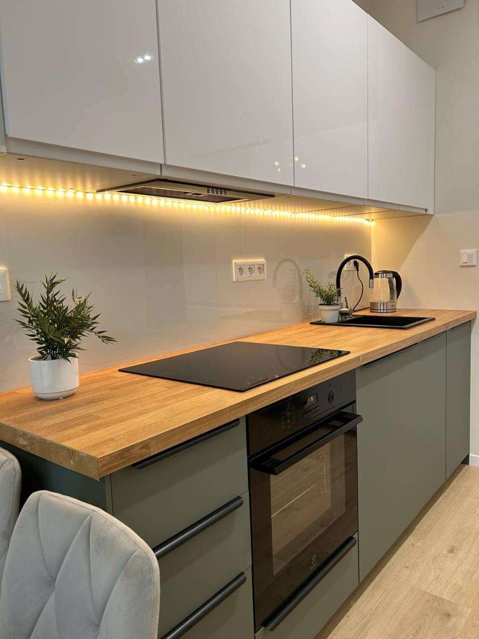 Warsaw Airport Apartment المظهر الخارجي الصورة